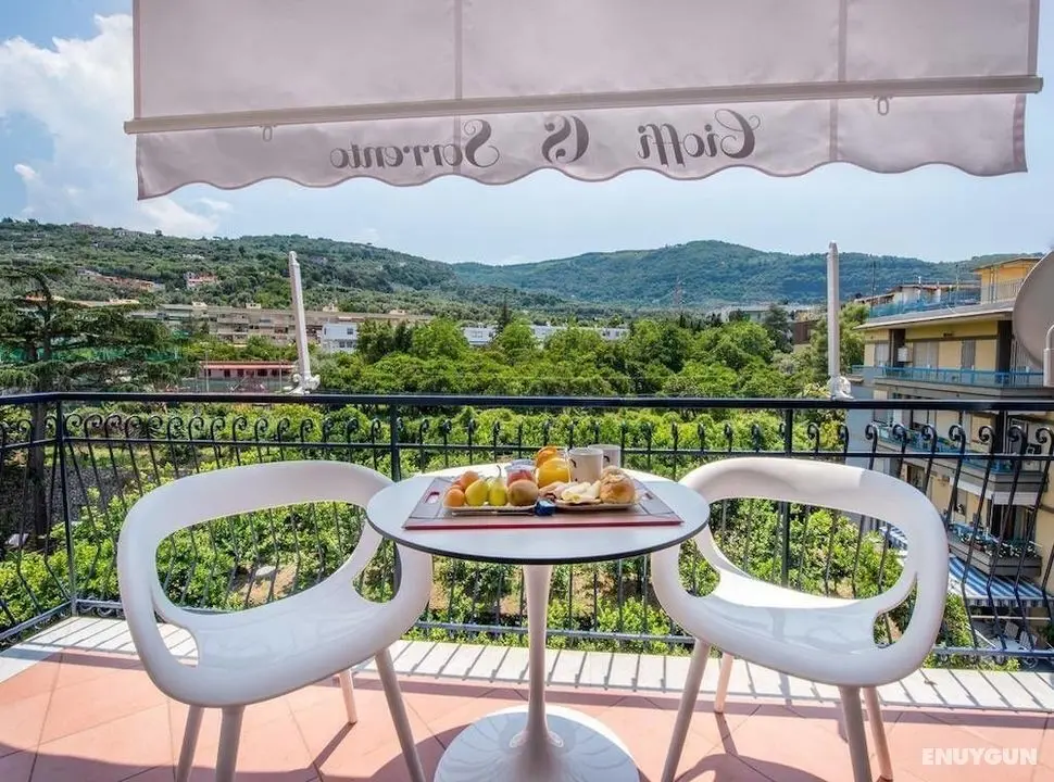 Cioffi Sorrento Rooms - Kahvaltı