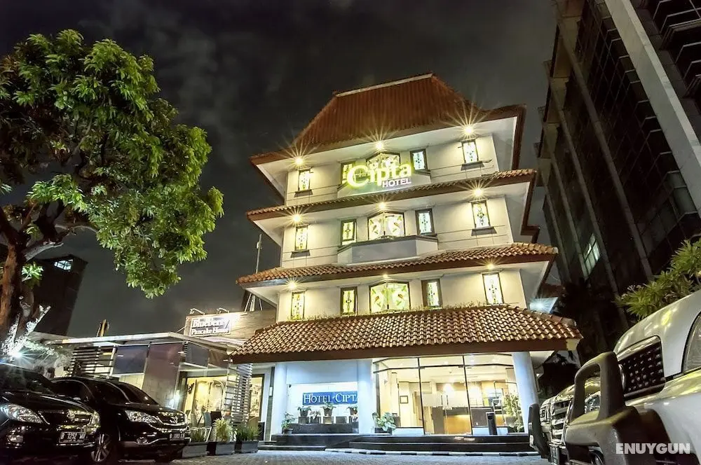 Cipta Hotel Wahid Hasyim - Dış Mekan