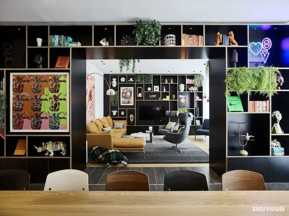 citizenM London Victoria Station - Öne Çıkan Resim