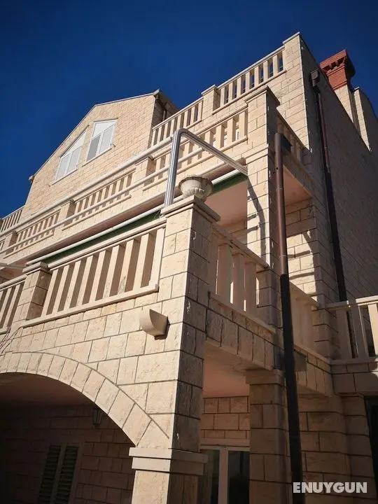 City Apartments Lani - Lobi