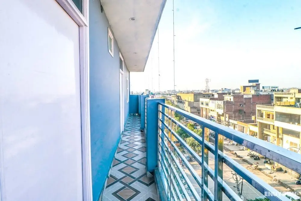 Hotel City Castle Prime - Oda Manzaraları