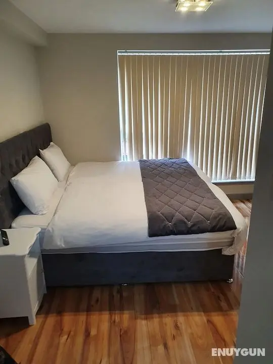City Centre, Detached 10 Person Accommodation - Öne Çıkan Resim