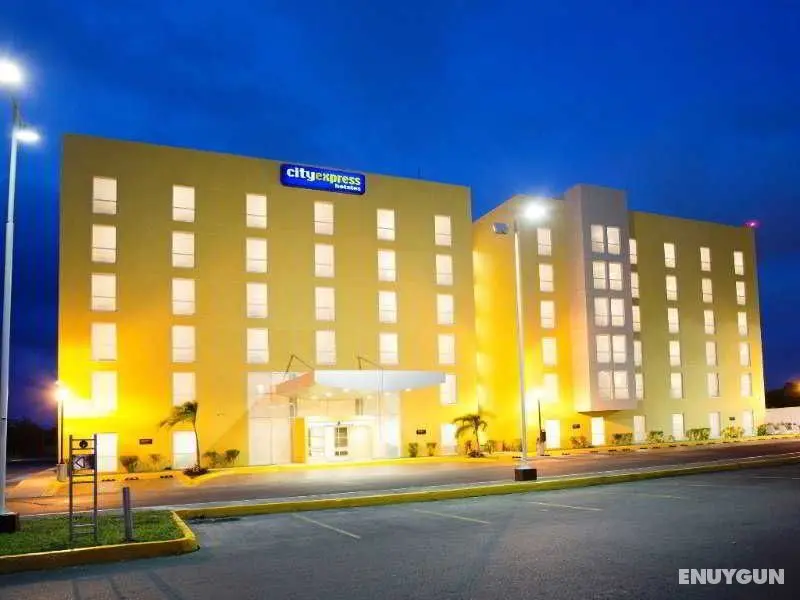 City Express Chetumal - Genel