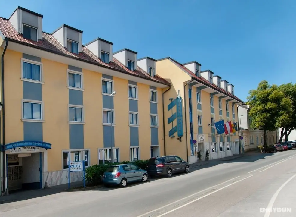City Hotel Stockerau - Dış Mekan