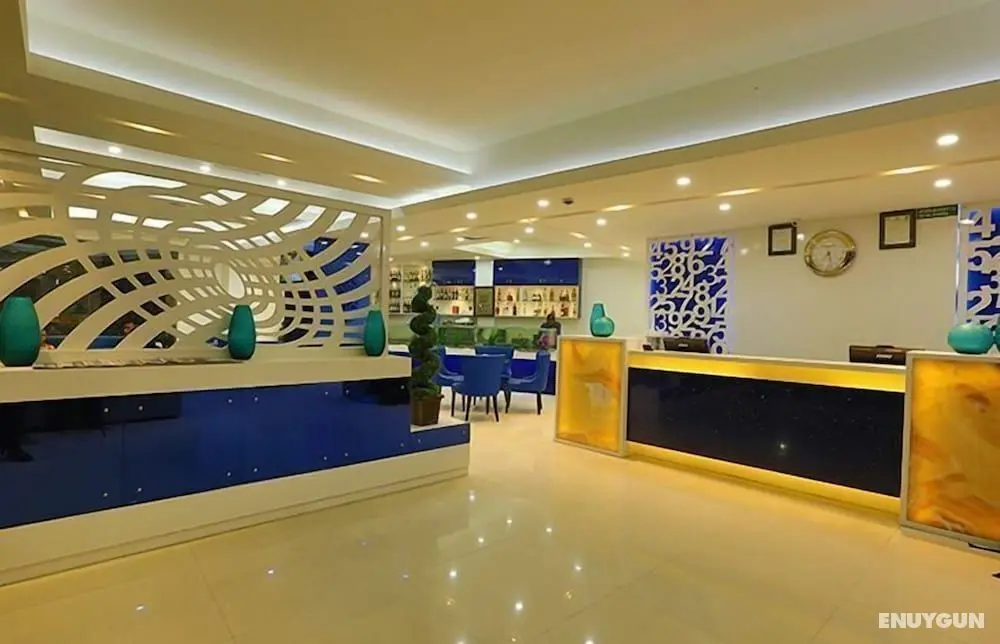 City Hotel & Suites - Öne Çıkan Resim