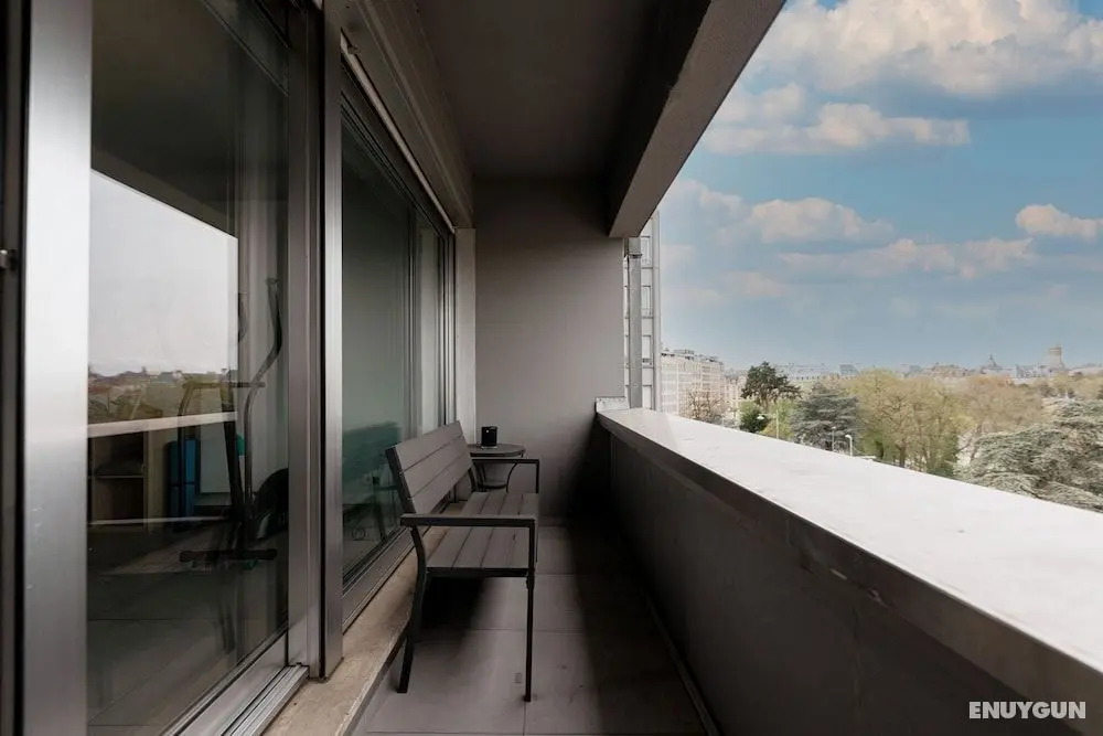 City's Best View, Spacious 2BR Apartment W Balcony - Oda Düzeni