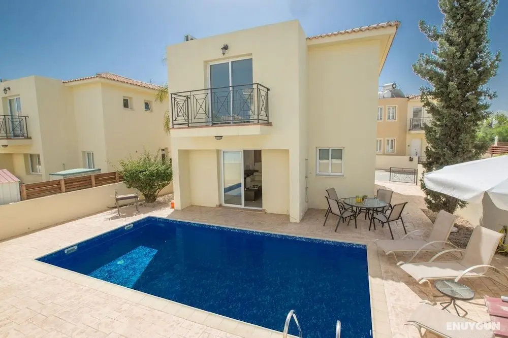 Villa Cl42, Lovely 3bdr Pernera Villa With Pool, 5 Minute Walk to Kalamies Beach - Öne Çıkan Resim