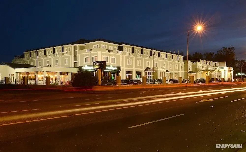 Clanree Hotel & Leisure Centre - Dış Mekan