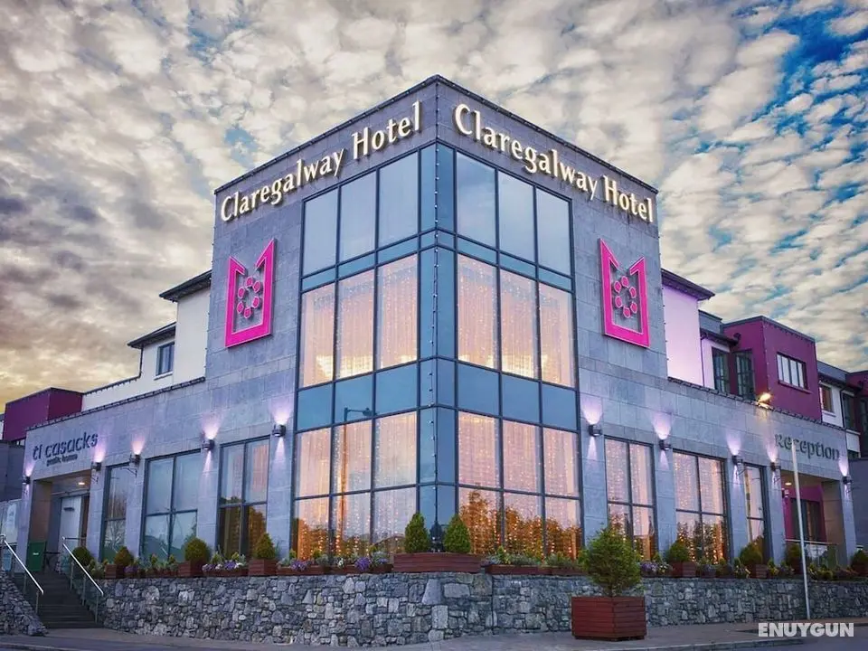 Claregalway Hotel - Dış Mekan