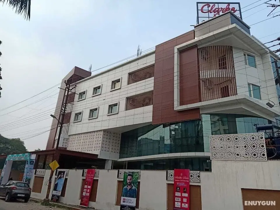 Clarks Collection Lucknow Gomti Nagar - Öne Çıkan Resim