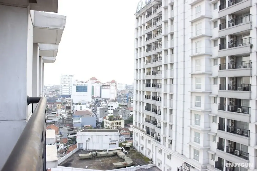 Classic 3BR At Braga City Walk Apartment - Dış Mekan