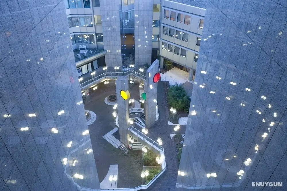 Clayton Hotel Düsseldorf City Centre - Dış Mekan