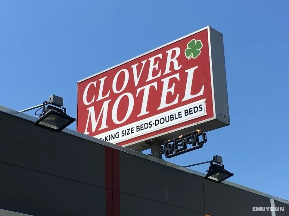 Clover Motel - Öne Çıkan Resim