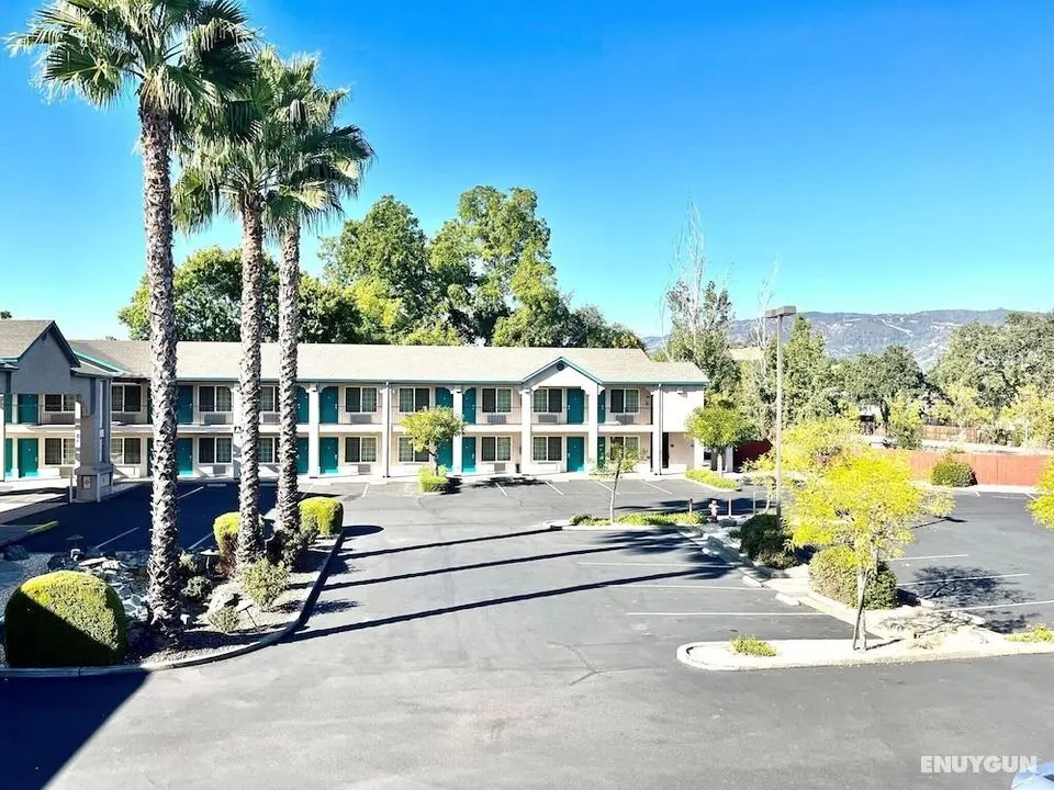 Cloverdale Wine Country Inn & Suites - Öne Çıkan Resim