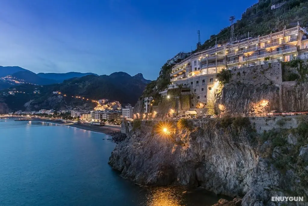 Hotel club 2 torri - Genel