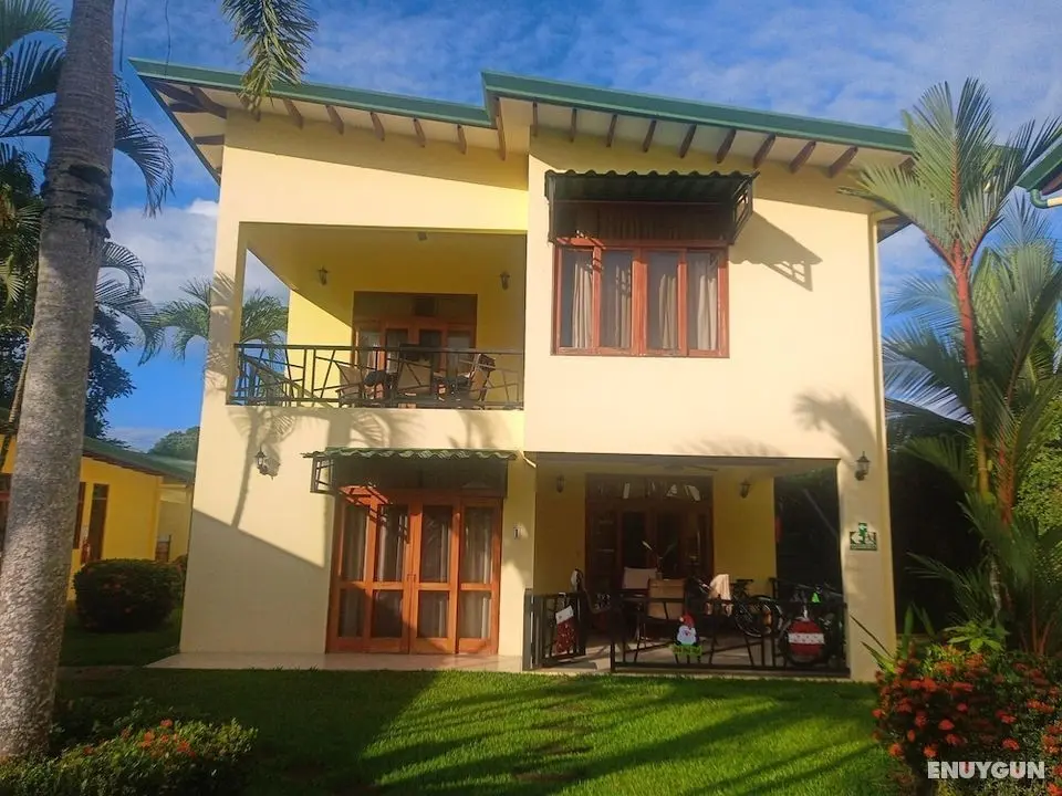 Club del cielo Unit 1 - Lobi