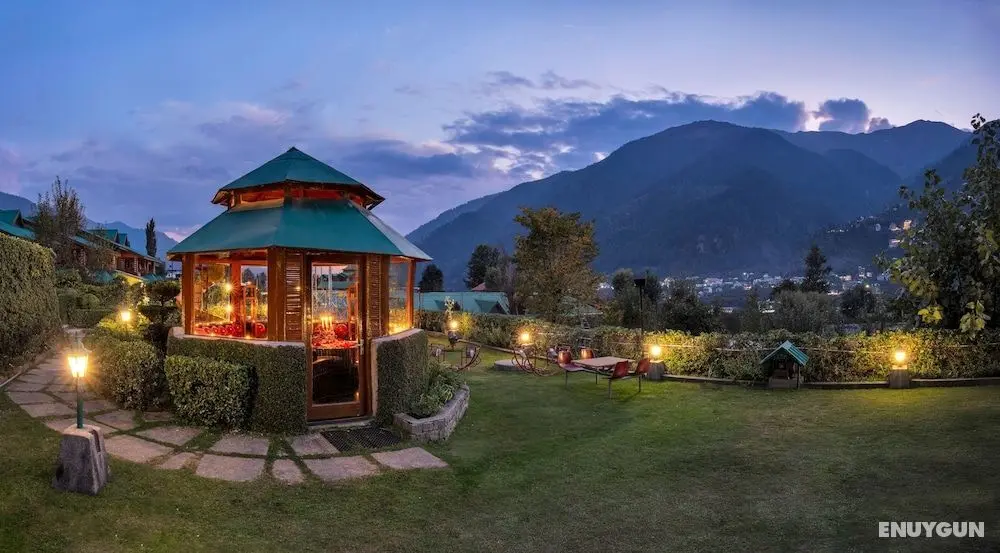 Club Mahindra White Meadows Manali - Dış Mekanlar
