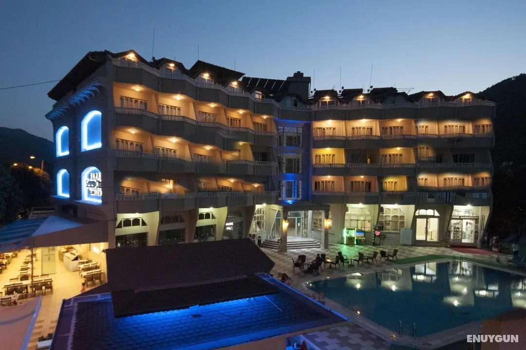 Club Selen Hotel - Dış Mekan