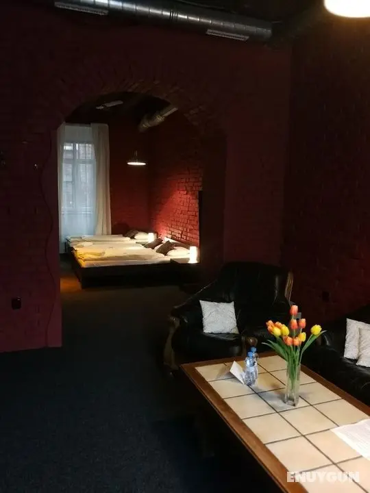 Hotel Club Trio - Öne Çıkan Resim