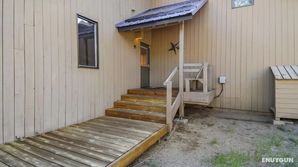 Cluster Cabin 26 - Öne Çıkan Resim
