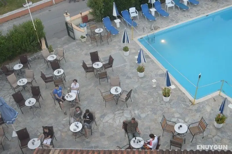 CNic Gemini Hotel - Genel