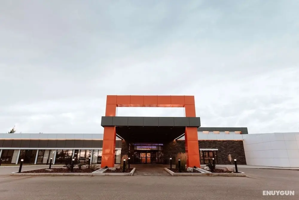Coast Nisku Inn & Conference Centre - Dış Mekan