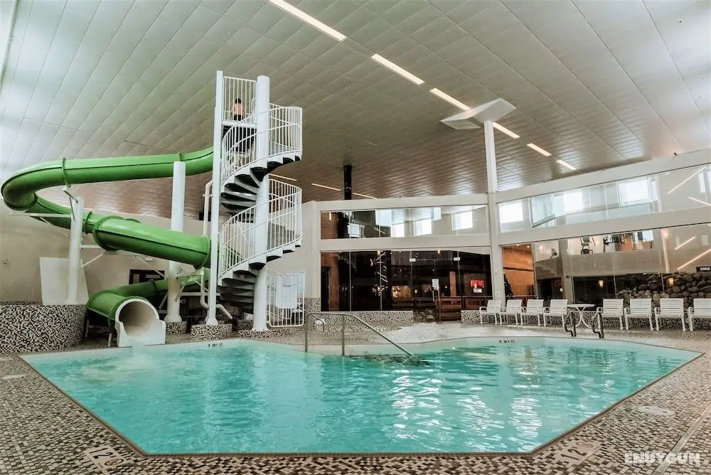 Coast Nisku Inn & Conference Centre - Öne Çıkan Resim