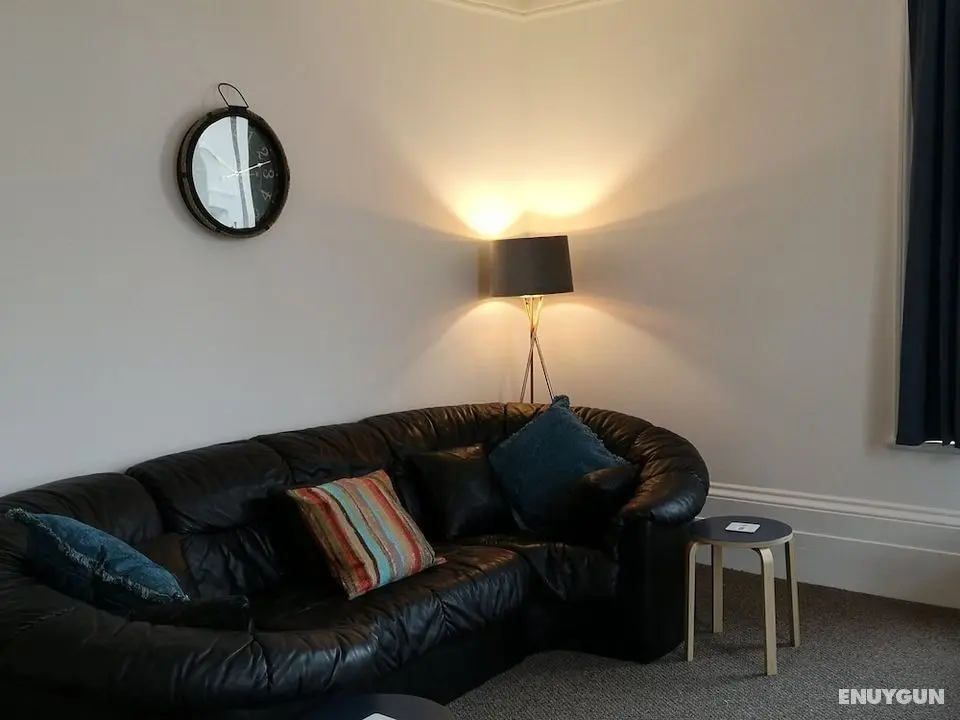 Coastal Escape Sandgate - Öne Çıkan Resim
