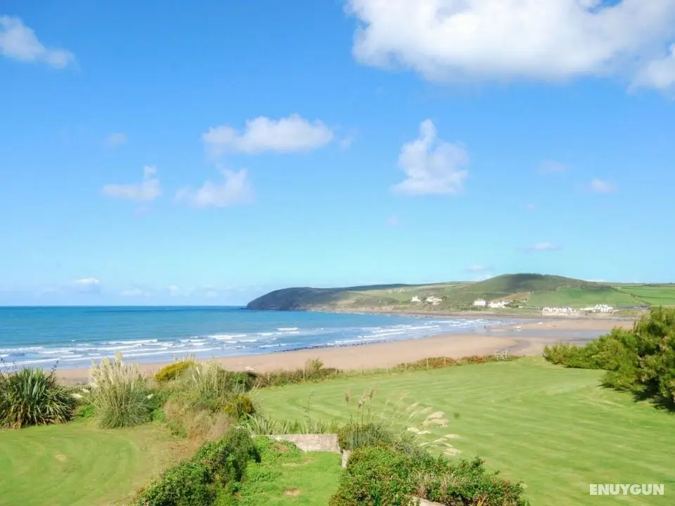 Cock Rock Croyde in Croyde - Oda