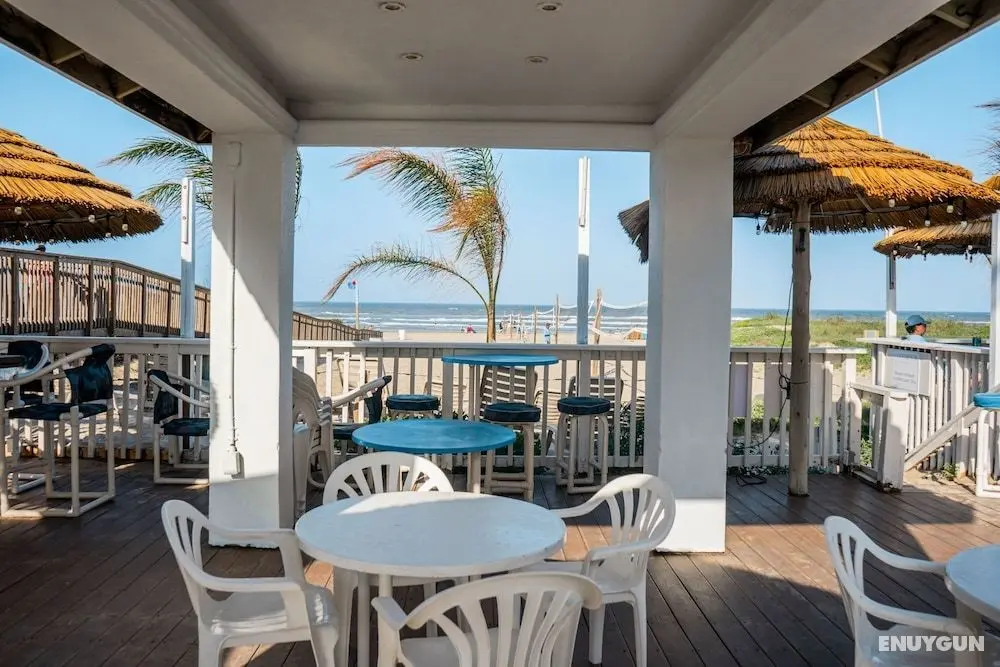Coco Beach Hotel on South Padre Island - Yerinde Yemek