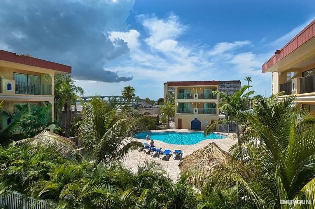 Coconut Cove Suites - Genel