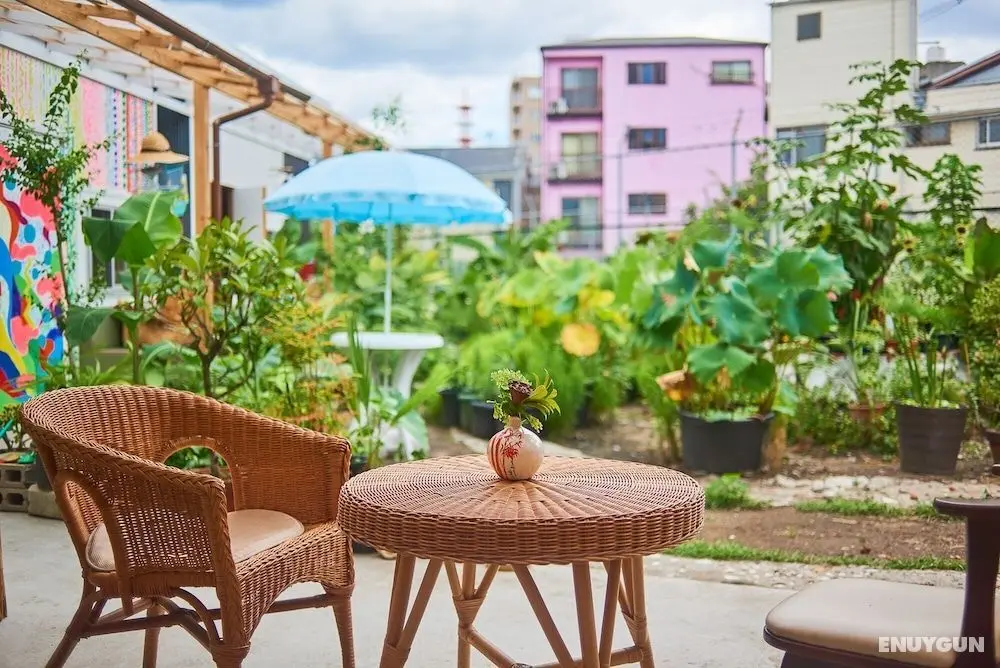 Cocoroom Guesthouse Cafe and Garden - Hostel - Öne Çıkan Resim