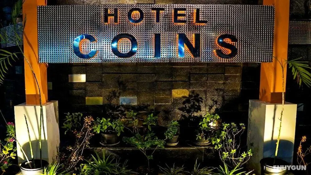 Coins Hotel by Ruang Nyaman - Dış Mekan