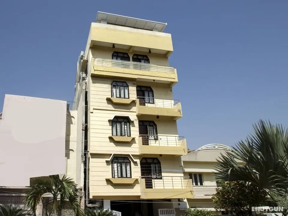 Collection O 7601 Hotel Park Heights Banjara Hills - Öne Çıkan Resim