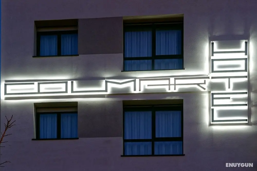 Colmar Hotel - Dış Mekan