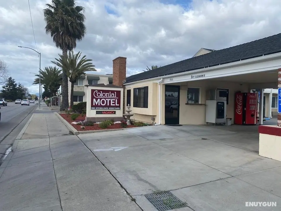 Colonial Motel - Dış Mekan