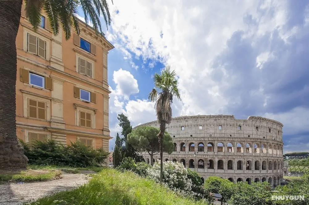 Colosseum Corner - Dış Mekan