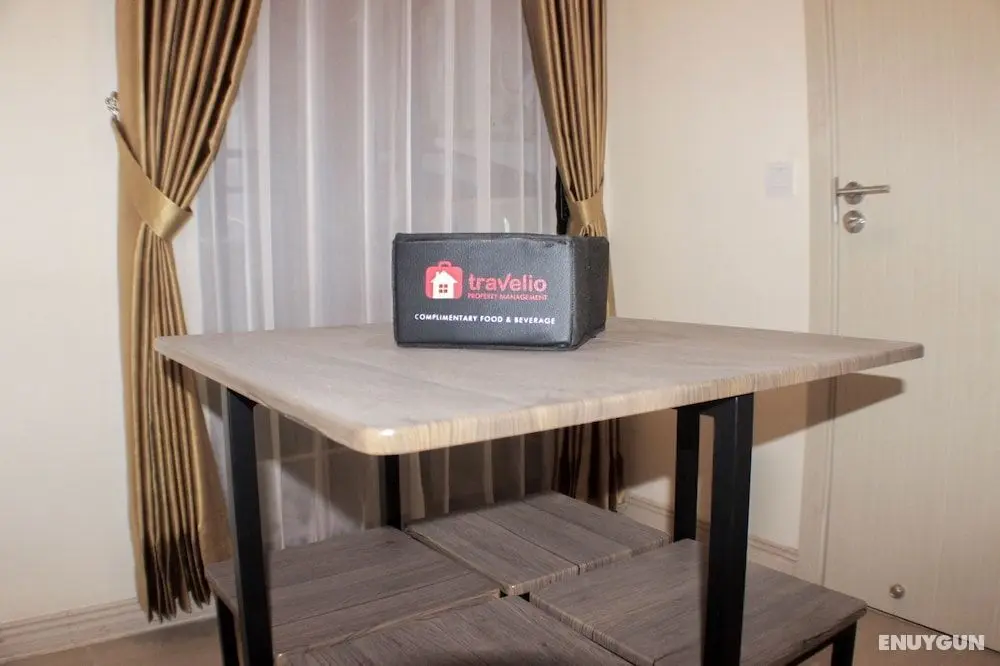 Comfort 1Br With Dining Room At Meikarta Apartment - Oda