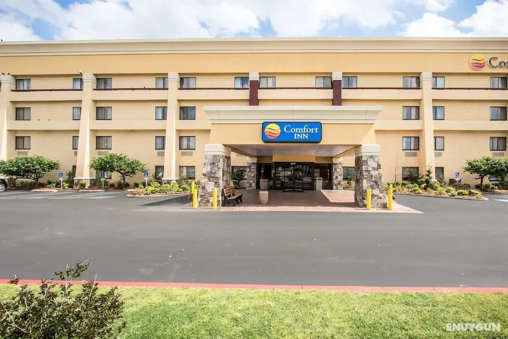 Comfort Inn Midtown - Dış Mekan