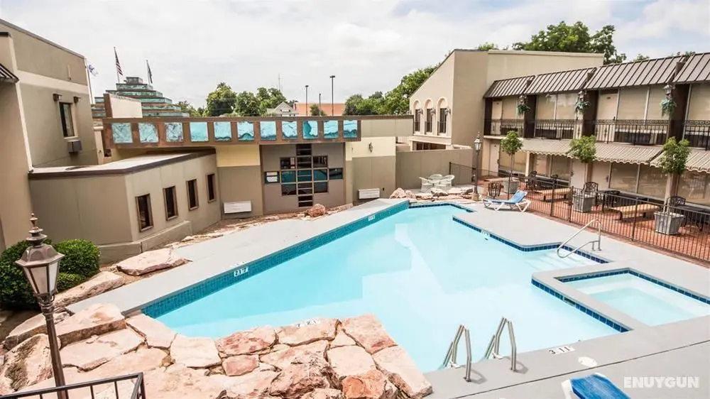 Comfort Inn Midwestern Square - Genel
