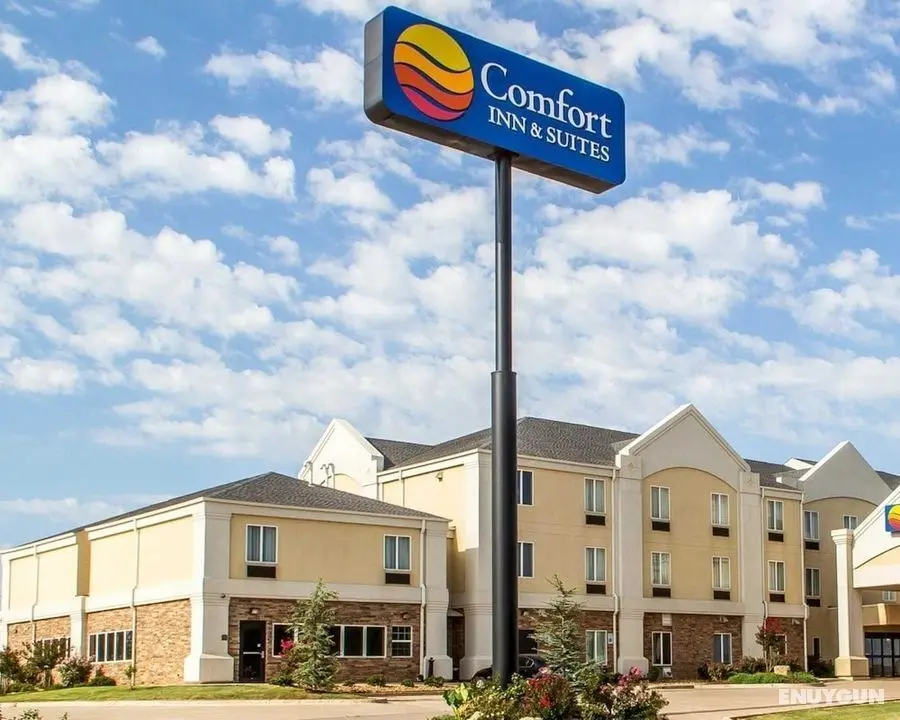 Comfort Inn & Suites Perry I-35 - Dış Mekan