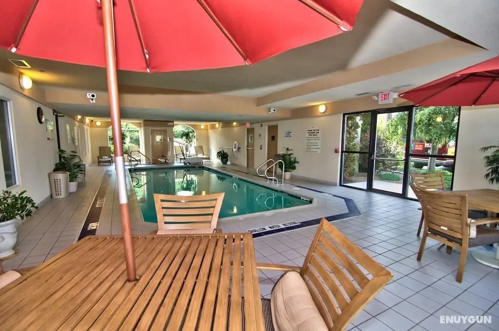 Comfort Inn & Suites Wilkes Barre - Arena - Genel