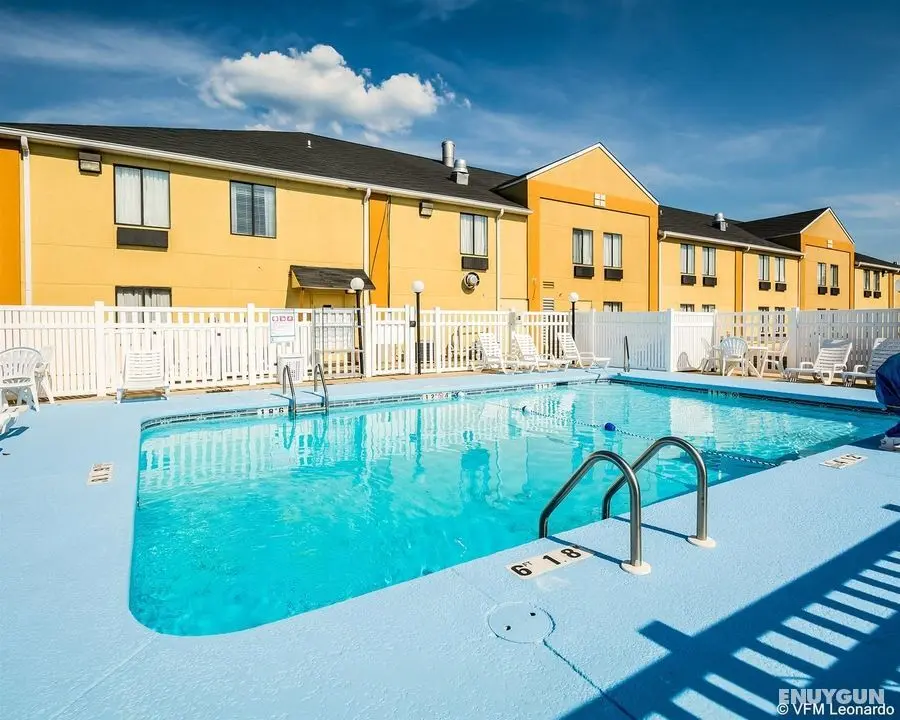 Comfort Inn - Genel