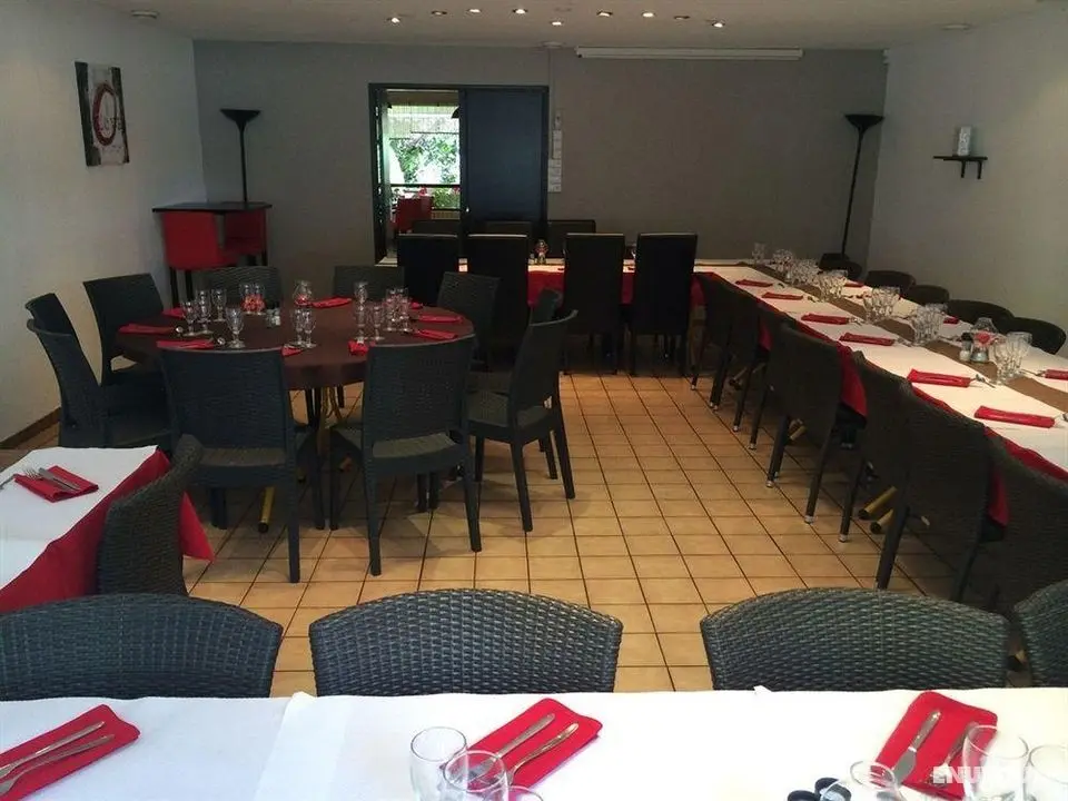 Comfort Hotel Lons-le-saunier - Genel