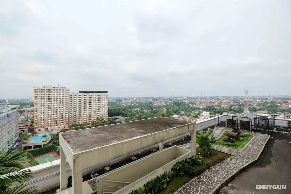 Comfort And Minimalist 1Br At Atlanta Residences - Konum Öne Çıkanlar