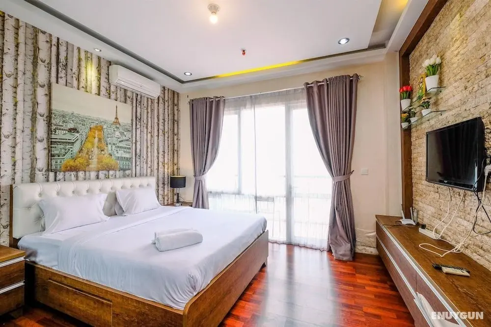 Comfort And Modern Look Studio Apartment At Ambassade Kuningan - Oda