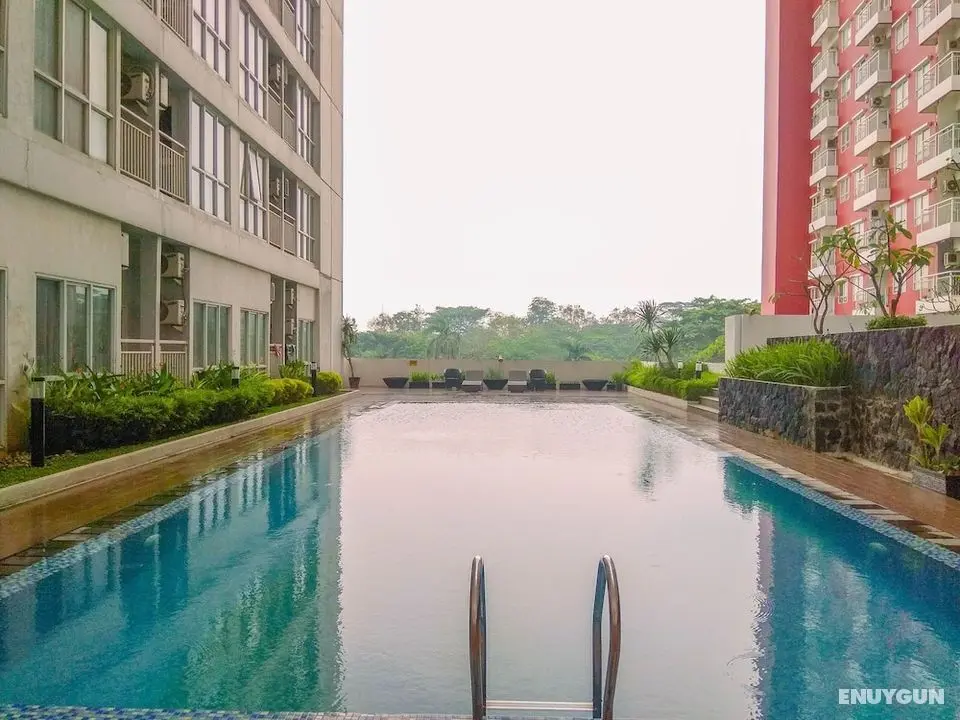 Comfort Studio at Taman Melati Margonda Apartment - Havuz