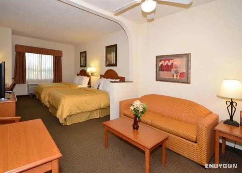 Comfort Suites - Near the Galleria - Oda
