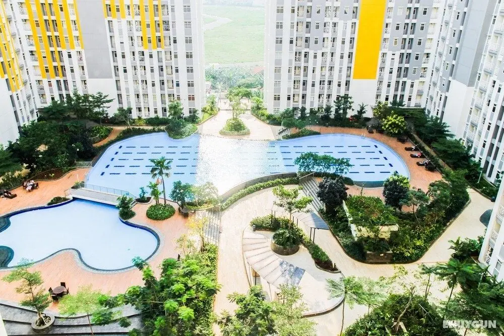 Comfortable 2BR Springlake Summarecon Apartment - Oda Manzaraları