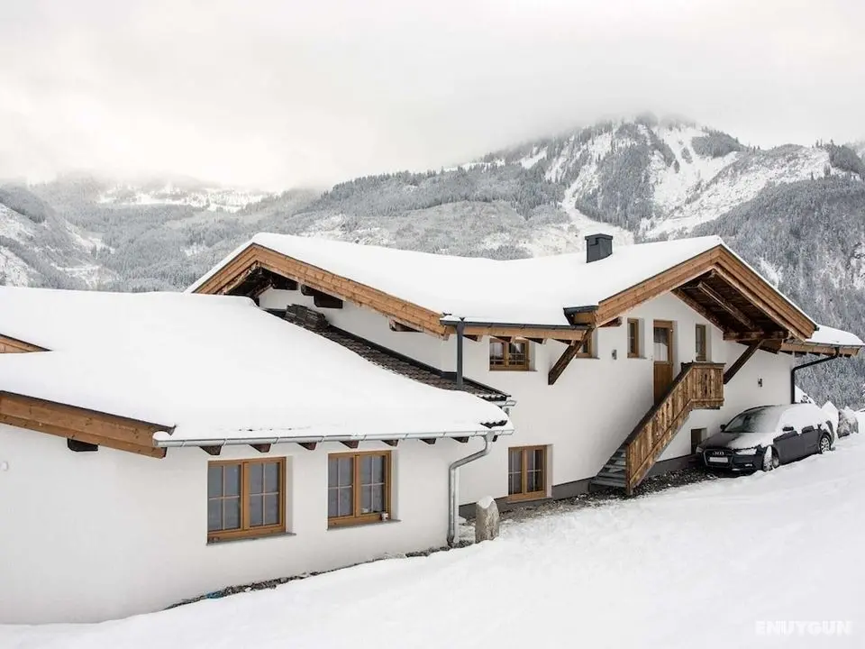 Comfortable Apartment in Kaprun Near Ski Lift - Öne Çıkan Resim